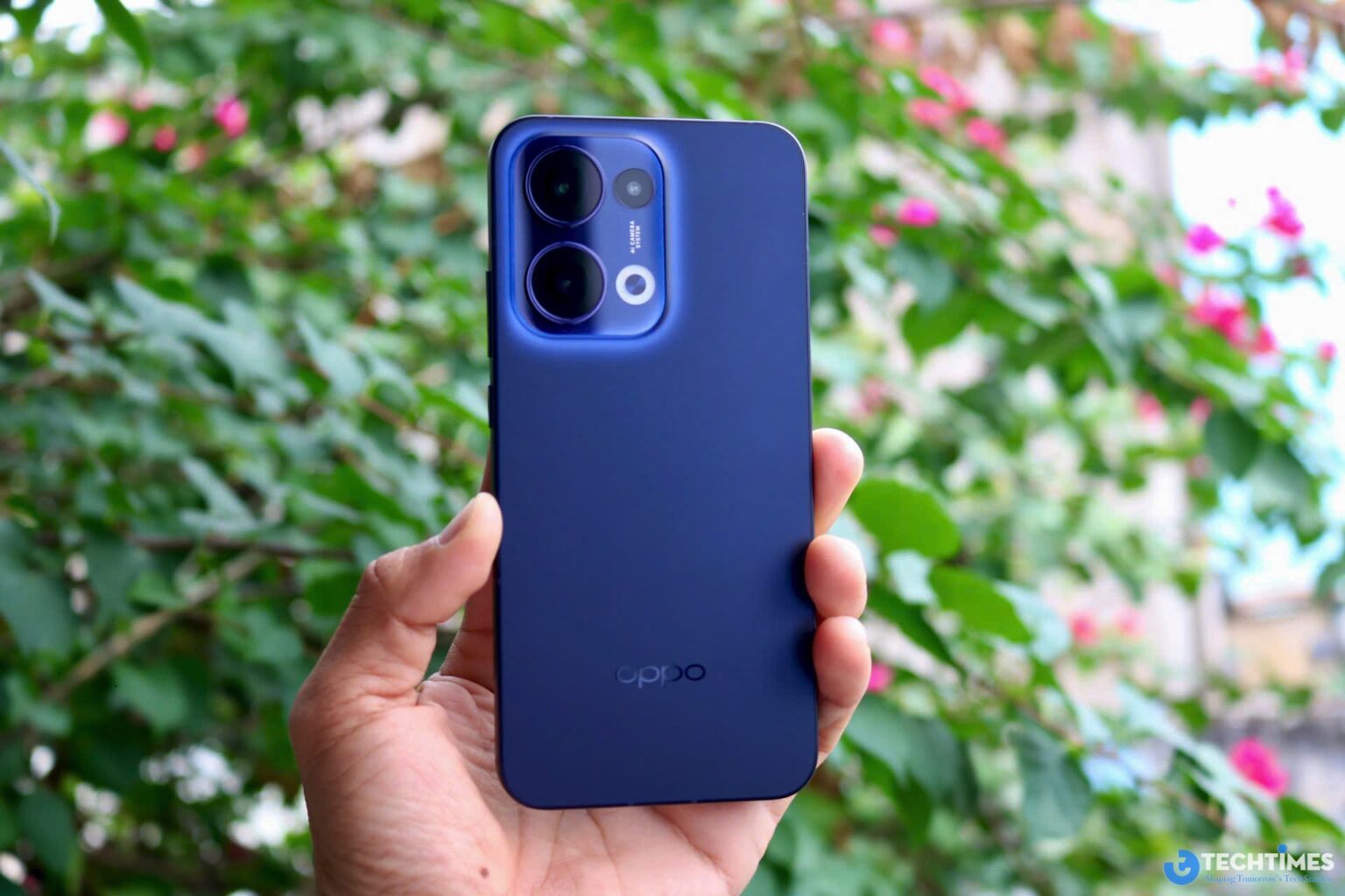 Mở hộp và đánh giá nhanh OPPO Reno13 5G: Đẹp toàn diện, mạnh mẽ và rất cao cấp Mở hộp và đánh giá nhanh OPPO Reno13 5G: Đơn giản nhưng cũng rất cao cấp