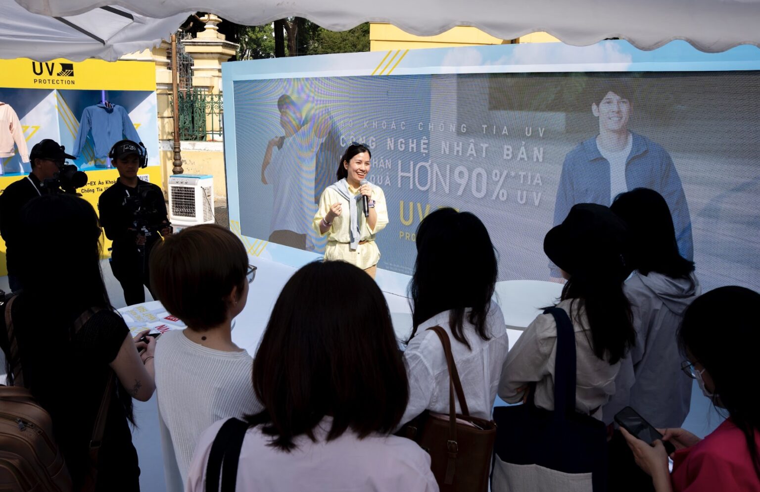 UNIQLO ra mắt trải nghiệm sản phẩm chống tia UV công nghệ Nhật Bản tại Việt Nam
