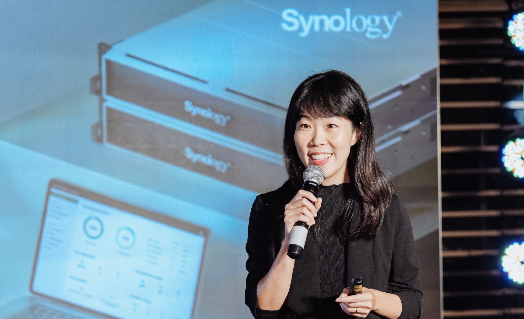 Bà Thachawan Chinchanakarn, Quản lý Khu vực Đông Nam Á của Synology, chia sẻ: “ActiveProtect được thiết kế để giúp doanh nghiệp bảo vệ tài sản dữ liệu quý giá một cách đơn giản và hiệu quả hơn bao giờ hết.”