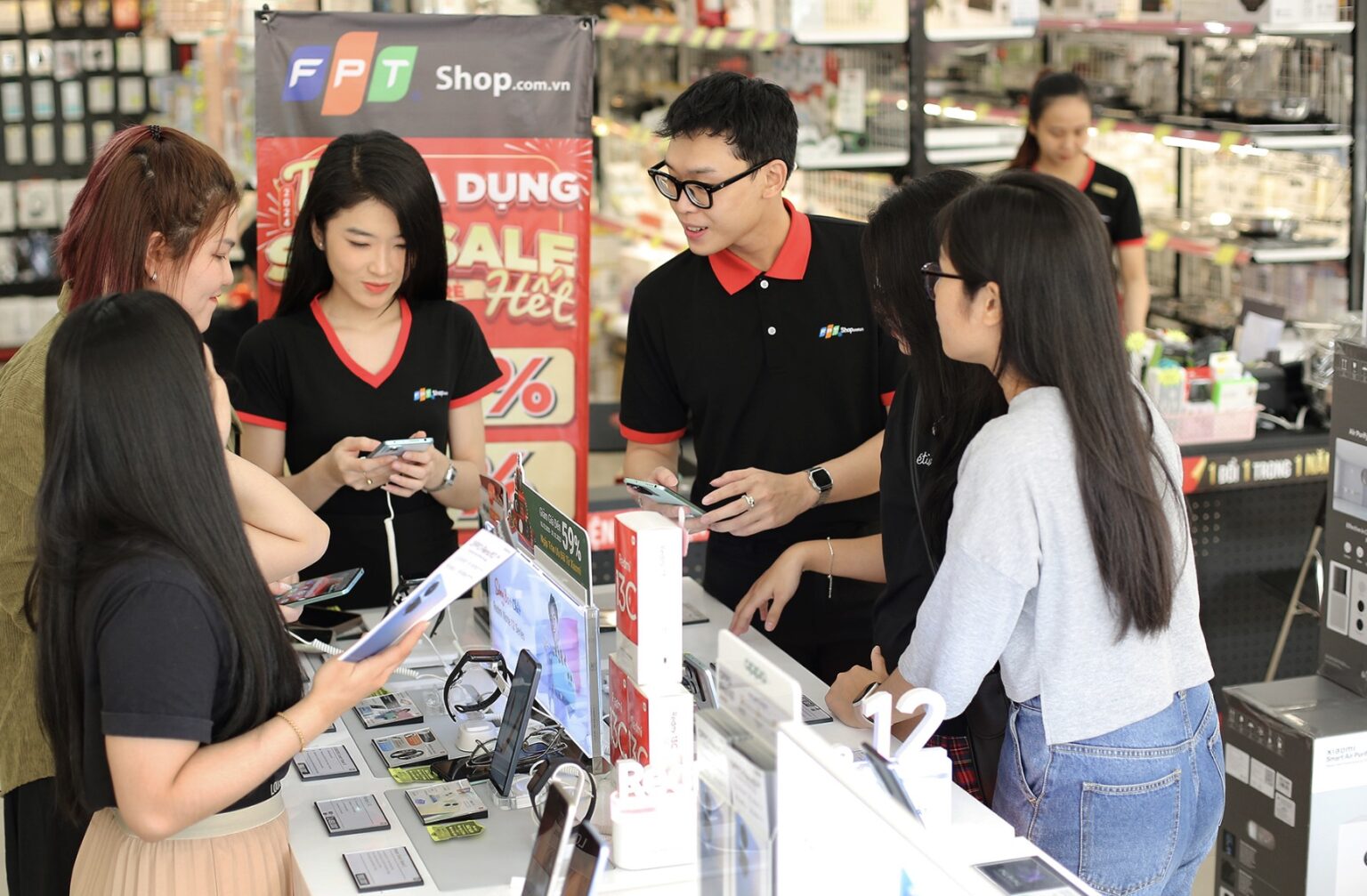 Đăng ký SIM FPT và gói cước Y tế tại FPT Shop – Trải nghiệm chăm sóc sức khỏe tiện lợi