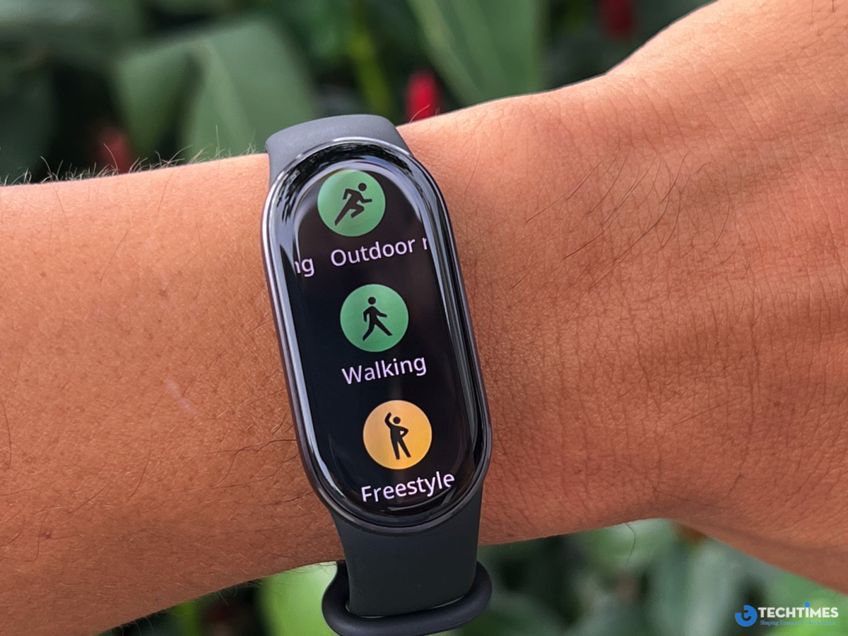Xiaomi Smart Band 10 TechTimes 3 TechWire Vietnam Đánh giá chi tiết Xiaomi Smart Band 10: Vòng đeo tay thông minh quốc dân tại Việt Nam