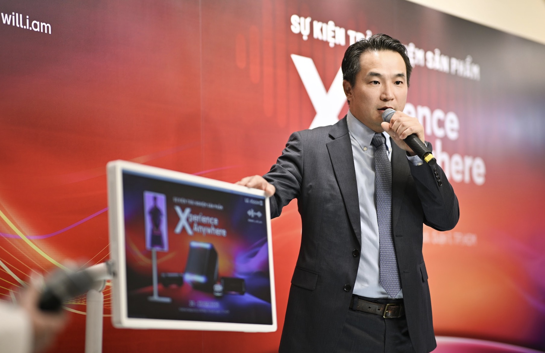 LG ra mắt loa xboom AI và màn hình StanbyME 2: Bước tiến mới cho giải trí di động thông minh