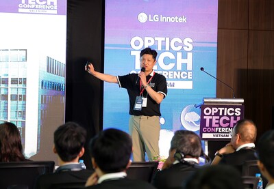 1759404108 22 C O R R E C T I O N TechWire Vietnam /C O R R E C T I O N -- LG Innotek/