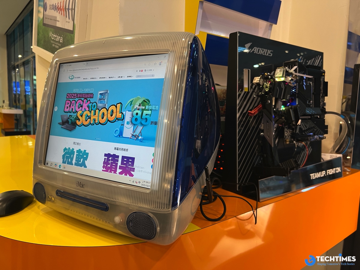 An old iMac is repurposed into a Windows 10 computer.