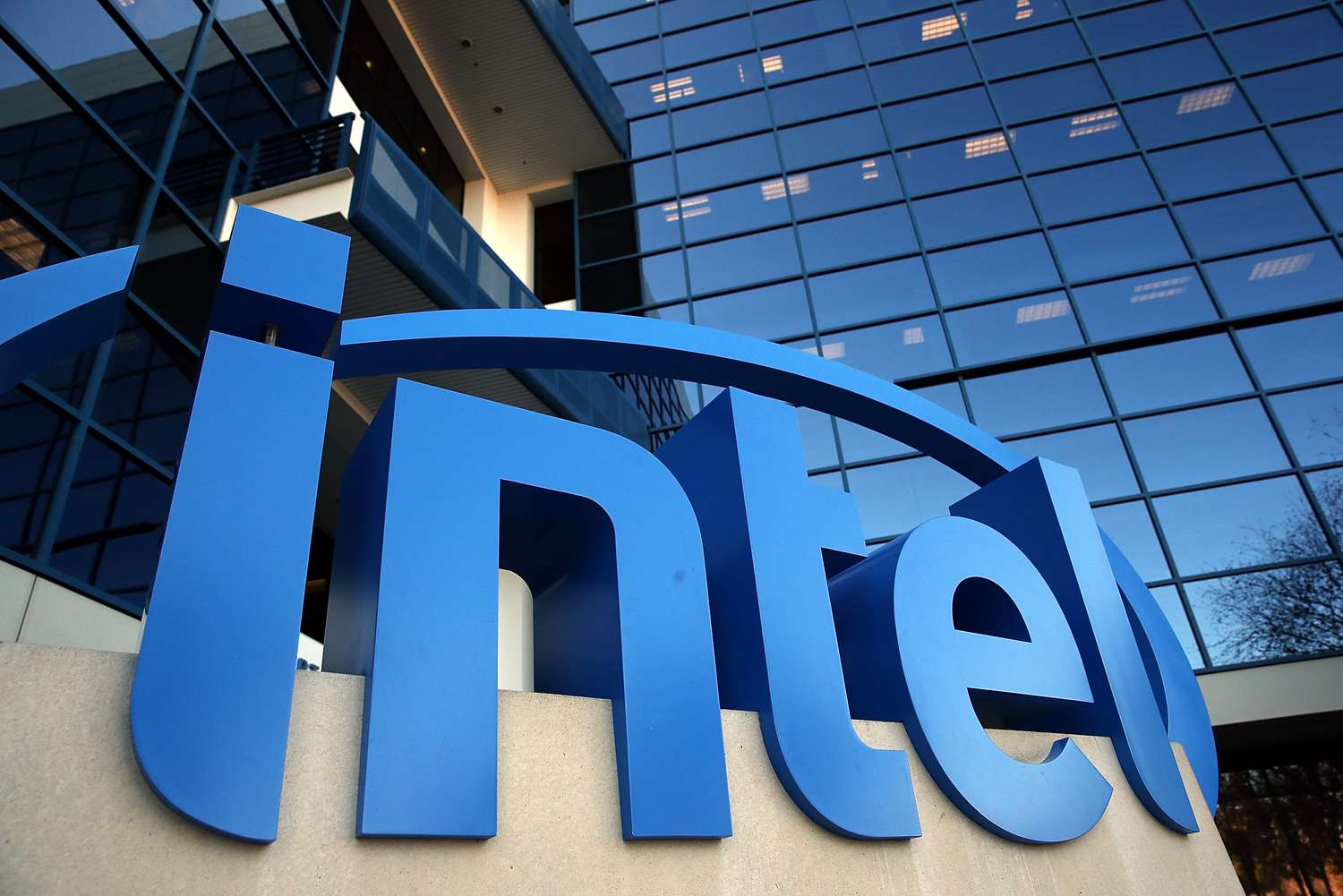 Báo cáo tài chính Q1/2026 của Intel: Doanh thu khởi sắc, đẩy mạnh CPU cho kỷ nguyên AI intel hq TechWire Vietnam Báo cáo tài chính Q1/2026 của Intel: Doanh thu khởi sắc, đẩy mạnh CPU cho kỷ nguyên AI