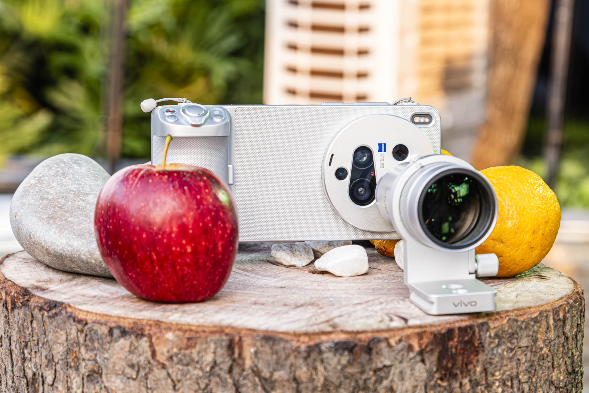 vivo X300 Ultra bắt tay UNESCO làm phim trong rừng Nam Cát Tiên vivo x300 ultra gia 49990000 techwire 4 TechWire Vietnam vivo X300 Ultra bắt tay UNESCO làm phim trong rừng Nam Cát Tiên