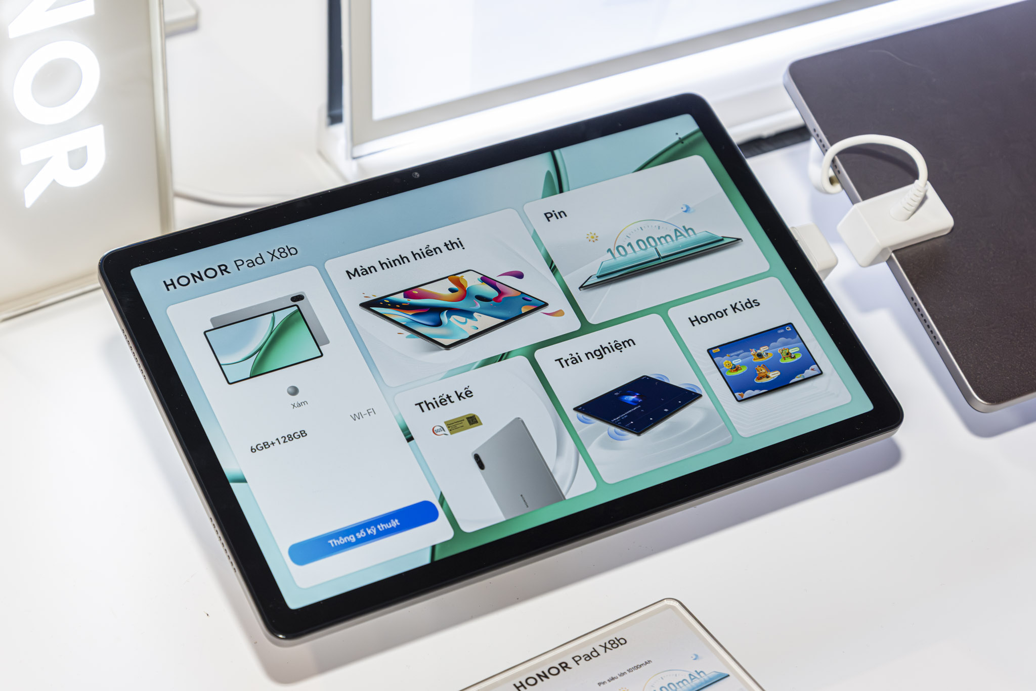 honor pad x8b techwire 4 TechWire Vietnam Máy tính bảng HONOR Pad X8b trang bị pin 10100 mAh, vỏ kim loại độ bền cao
