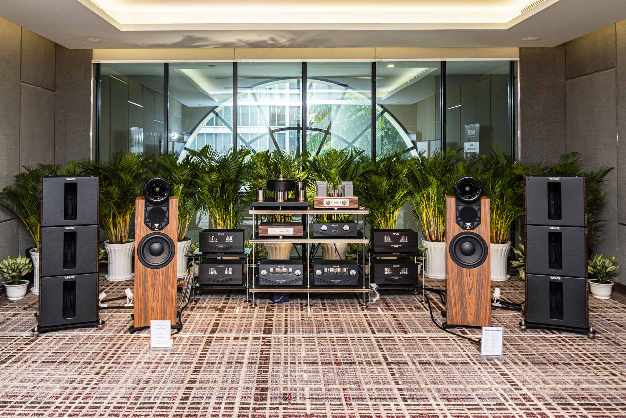 avshow 26 khai mac techwire 10 TechWire Vietnam AVSHOW 26 khai mạc tại Sài Gòn: Loa tiền tỷ cùng các thương hiệu âm thanh quốc tế